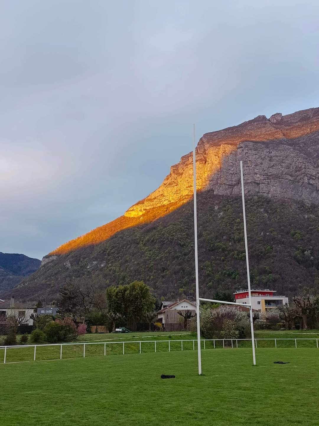 6856d37be60af18ecc38f71b